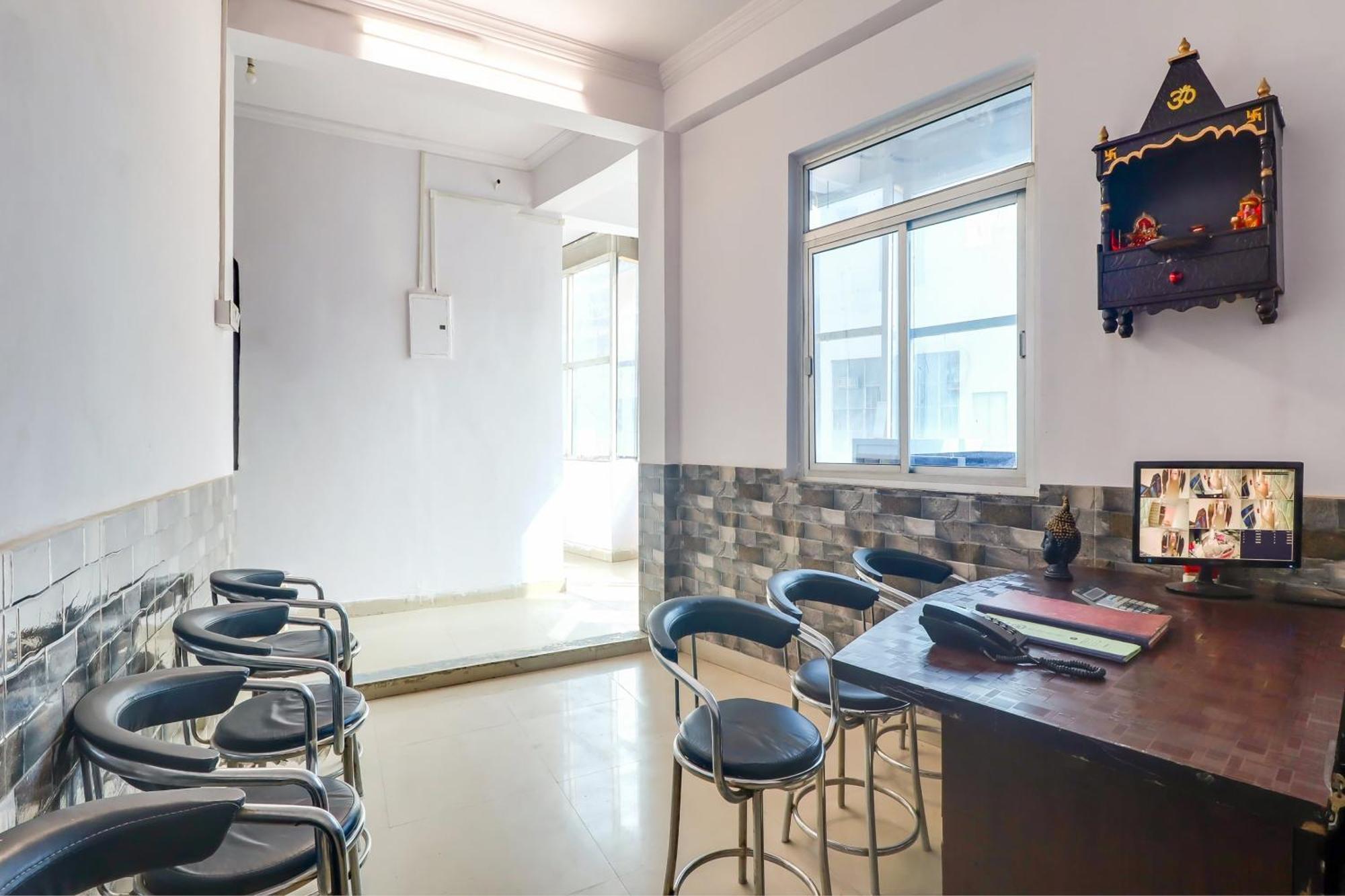 Hotel O Dolphin Λάκναου Εξωτερικό φωτογραφία